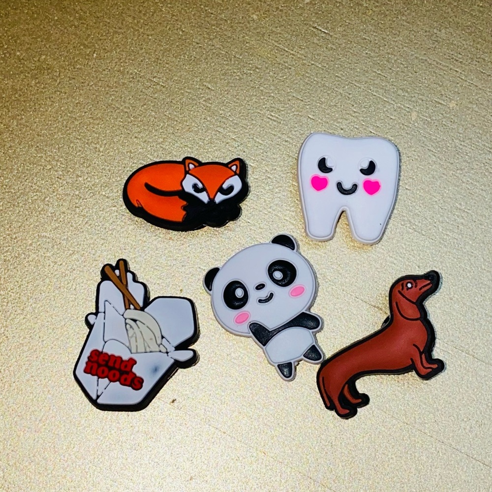 CROCS Charms Set